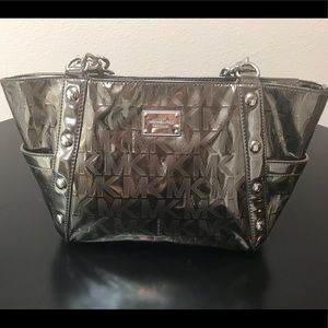 🎉 Labor Day Sale🎉.   Michael Kors metallic purse
